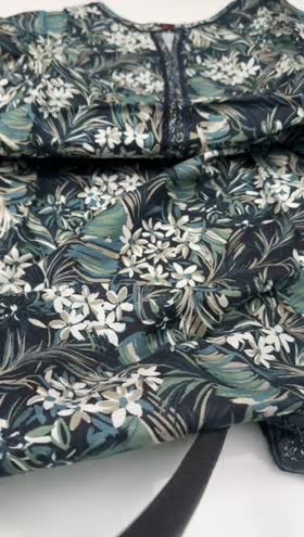 Rs 3800 Bin Saeed Khadar Stitched 3pc ~ SMALL Rs 3800 Bin Saeed Khadar Stitched 3pc ~ SMALL